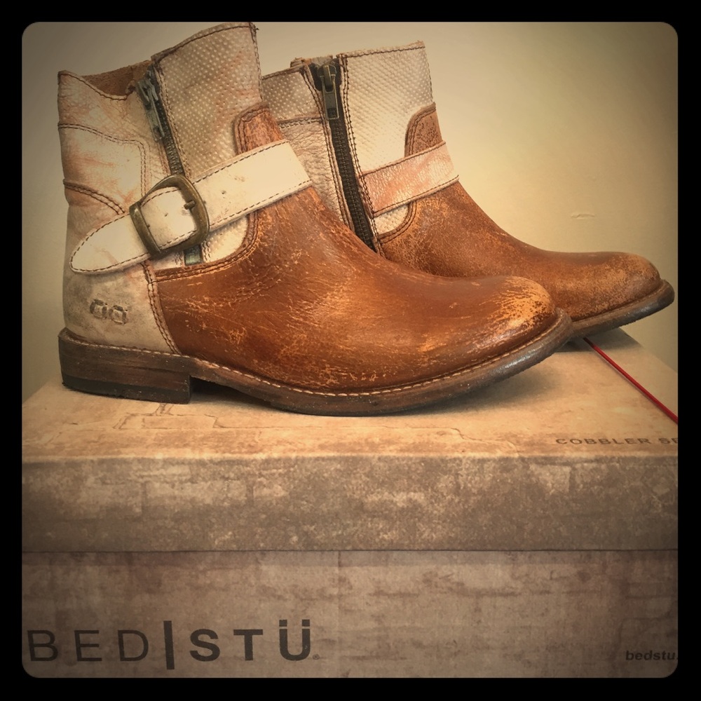 BedStu Becca bootie NWT